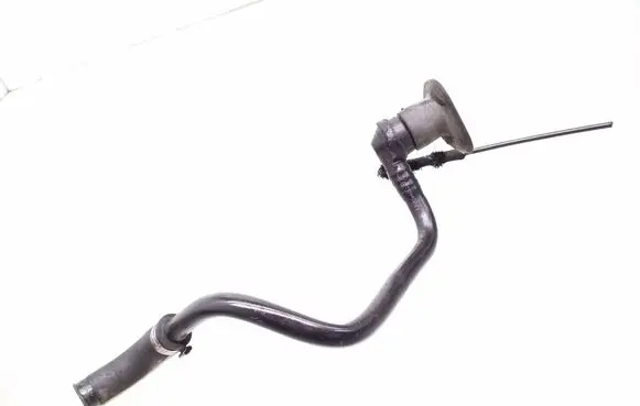 Volkswagen PASSAT B5 Vacuum line/pipe/hose 8D1611931M