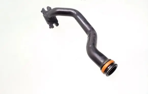 Volvo S90, V90 Turbo turbocharger oiling pipe/hose