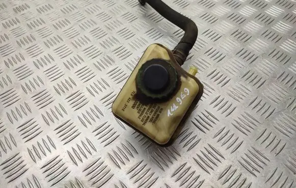 Volkswagen Touareg II Power steering fluid tank/reservoir 7L6422371E
