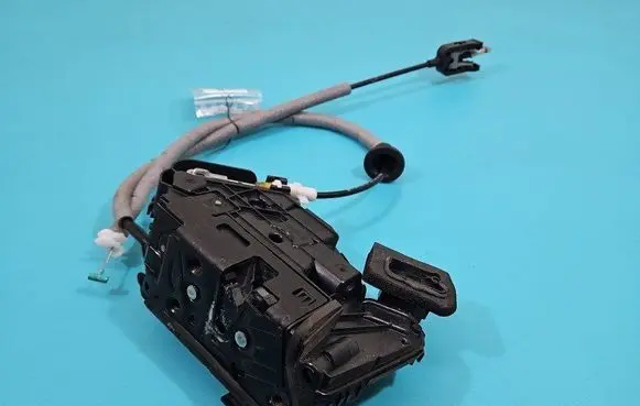Skoda Superb B8 (3V) Front door lock B6-5TB837016 IMPRK1505575