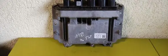 BMW 1 F20 F21 Engine control unit/module 9424338 0261S20781 171503044