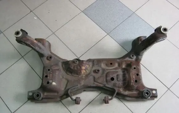 Mazda 3 II Front subframe