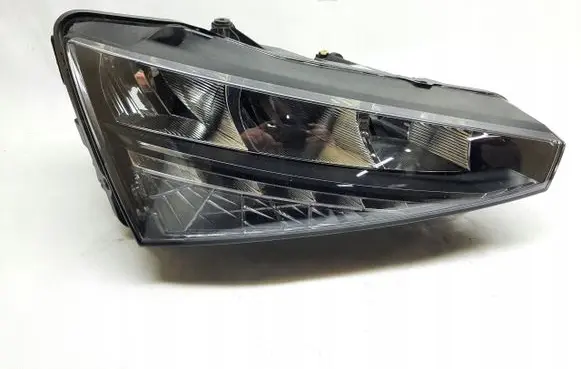 Skoda Scala Headlight/headlamp 657941016