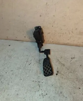 Audi A6 S6 C6 4F Accelerator throttle pedal 4F2721523