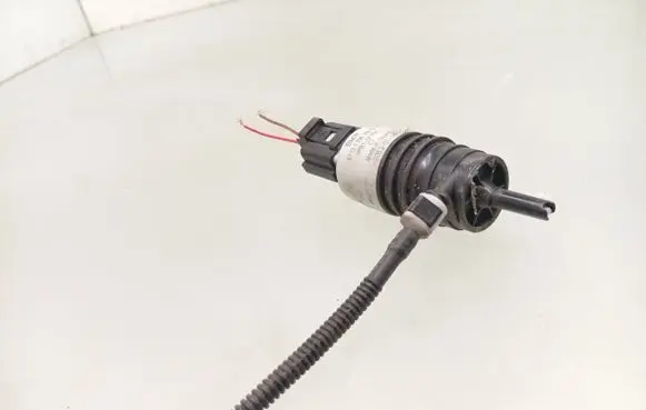 BMW 1 F20 F21 Windscreen/windshield washer pump 7298309