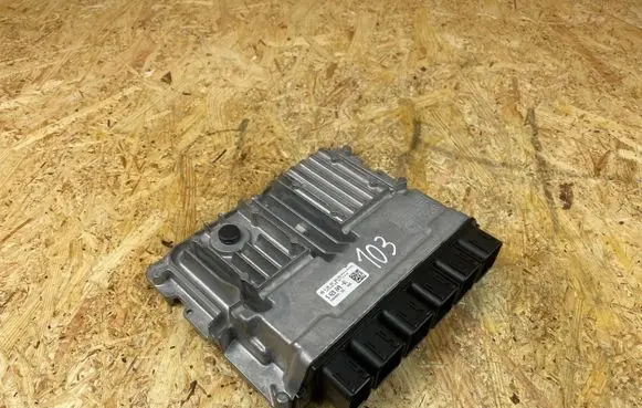 BMW X5 G05 Engine control unit/module 5A23649