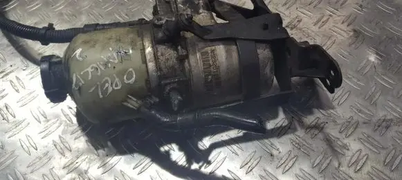 Opel Astra H Power steering pump