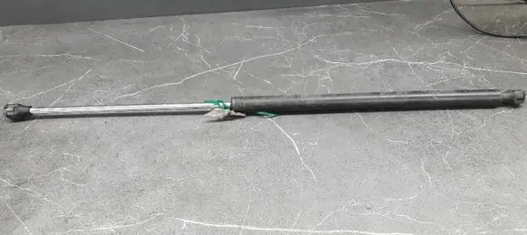 Citroen Saxo Tailgate strut 