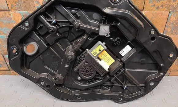 BMW 1 F40 Rear door window regulator with motor 9464715