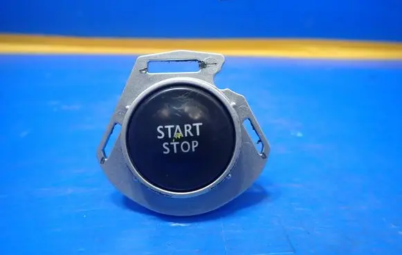 Renault Laguna III Engine start stop button switch 1001170