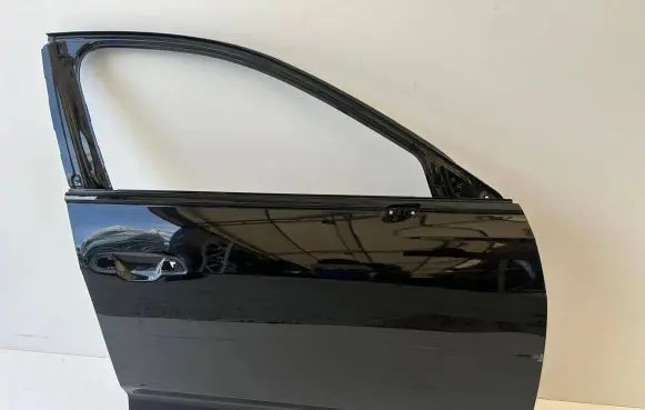 Audi A6 S6 C8 4K Front door