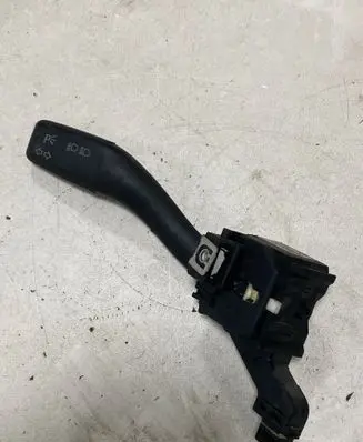 Audi A3 S3 8P Indicator stalk 8P0953513A 01103600 10360052155406
