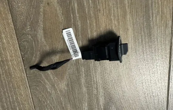 Renault Symbioz Passenger airbag on/off switch 681999278R