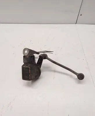 BMW 7 E65 E66 Headlight/headlamp level sensor 6778809 52108