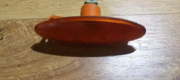 Ford Mondeo MK II Front fender indicator light 95GG13K309AA