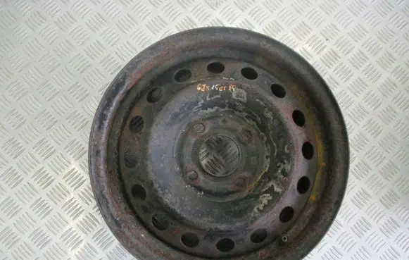 Nissan Almera N16 R15 steel rim 