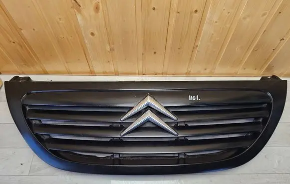 Citroen C3 Front bumper upper radiator grill 9642692880