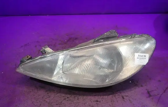 Peugeot 206 CC Headlight/headlamp 9640559580