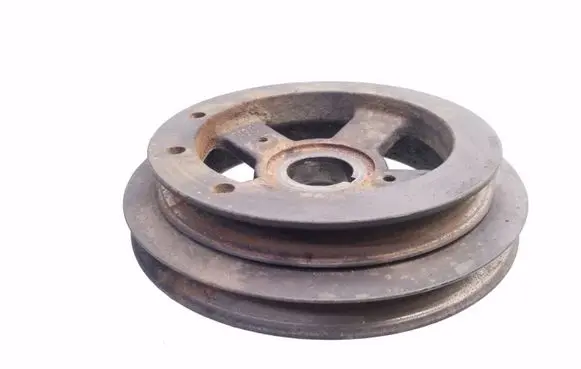 Nissan Primera Crankshaft pulley E124134A