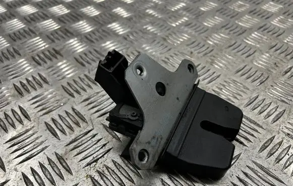 Tailgate/trunk/boot lock/catch/latch