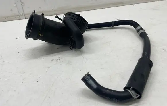 KIA Xceed Air intake duct part 28140CR100