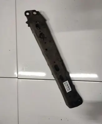 Toyota Auris 150 Radiator support slam panel
