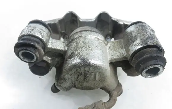 Toyota RAV 4 (XA20) Rear brake caliper 21H9159