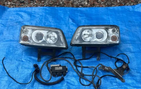 Volkswagen Multivan T5 Headlights/headlamps set 