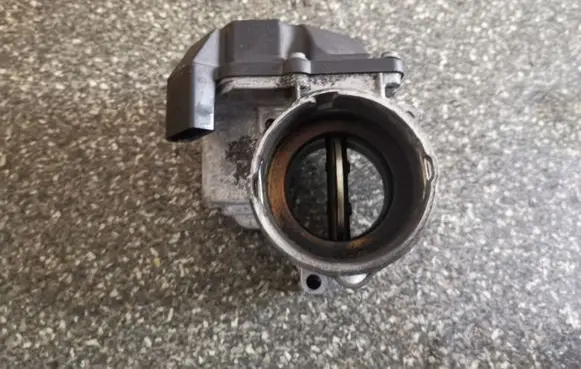 Skoda Roomster (5J) Throttle valve 03G128063A
