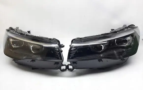 Volkswagen Tiguan Headlight/headlamp