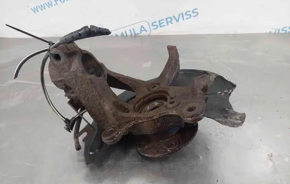Skoda Octavia Mk3 (5E) Front wheel hub spindle knuckle 5Q0407256Q