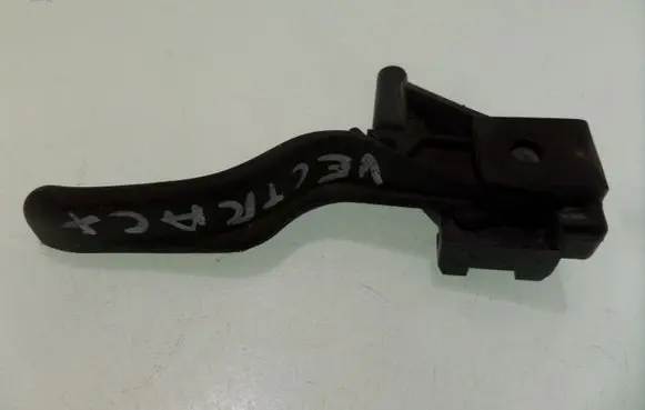 Opel Vectra C Engine bonnet (hood) release handle 24421820