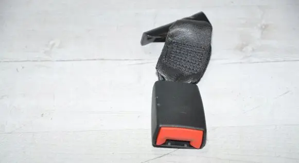 Fiat 500 Rear seatbelt buckle 34045525
