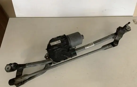 Audi A7 S7 4G Front wiper linkage and motor 4G1955023A 4G1955119