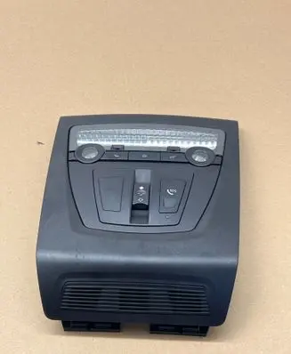 BMW 5 F10 F11 Front seat light 62746061