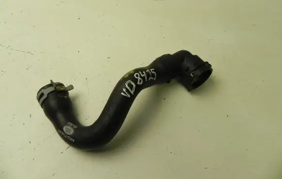Land Rover Discovery 4 - LR4 Engine coolant pipe/hose AH227752AC VD8425