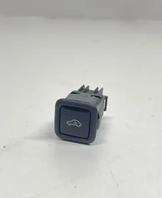 Volkswagen PASSAT B5.5 Alarm switch 4B0962109A 03000380 33732