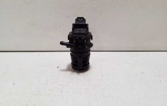 Toyota Prius (XW30) Windscreen/windshield washer pump 8533060180 0602104621