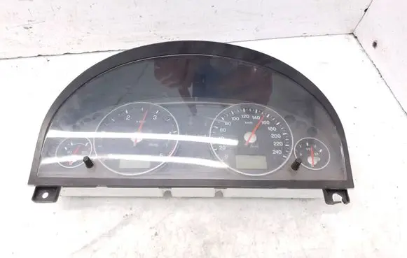 Ford Mondeo Mk III Speedometer (instrument cluster) 3S7T10849JD 3S7F10841