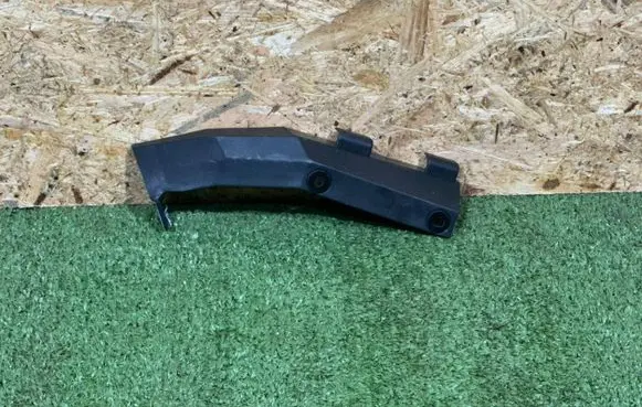 Renault 19 Rear bumper row hook cap/cover 7700792949