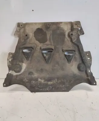 Volvo V60 Engine splash shield/under tray 31440388