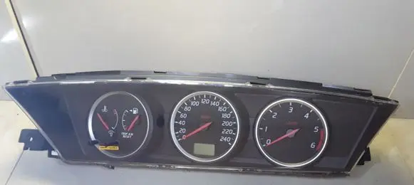 Nissan Primera Speedometer (instrument cluster) AV619 2488956