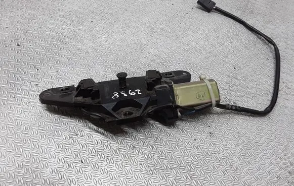 BMW 5 E39 Tailgate boot lock/latch motor 67148362371