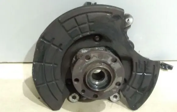Maserati Ghibli Rear wheel hub 670006804