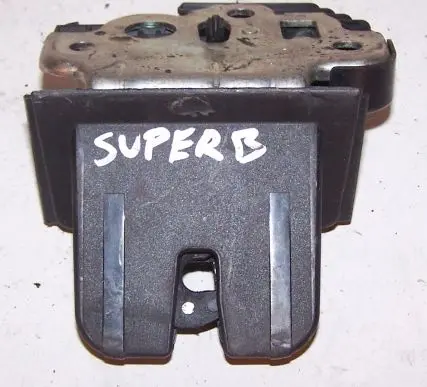 Skoda Superb B6 (3T) Tailgate/trunk/boot lock/catch/latch 3T5827520A