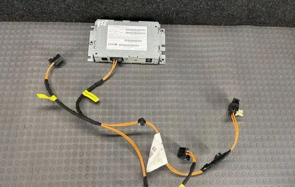 Jaguar XF X250 Head unit multimedia control VP6F6F18C961AF 6W8319A028AF 6W8314C340AB