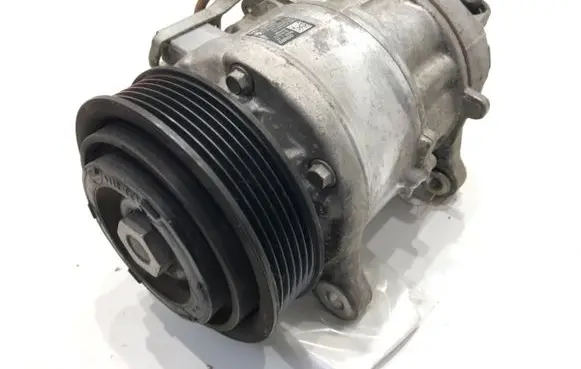 BMW 3 F30 F35 F31 Air conditioning (A/C) compressor (pump) 9299329