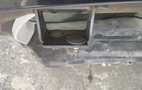 Ford Focus Tailgate/trunk/boot hinge
