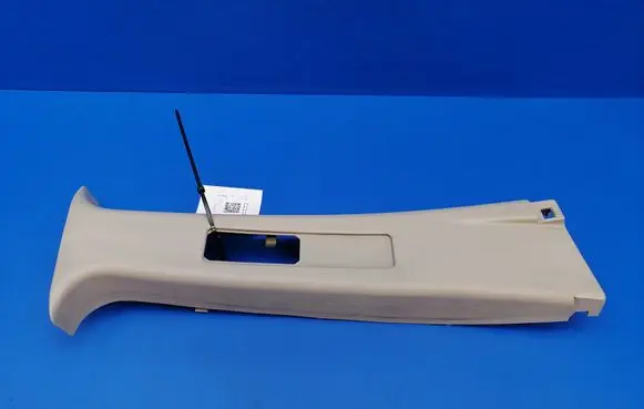 Nissan Note (E11) (B) pillar trim (top) 769139U000