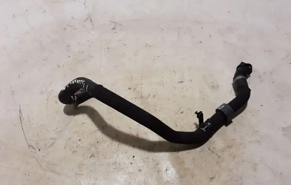 Volvo XC60 Engine coolant pipe/hose 32249870